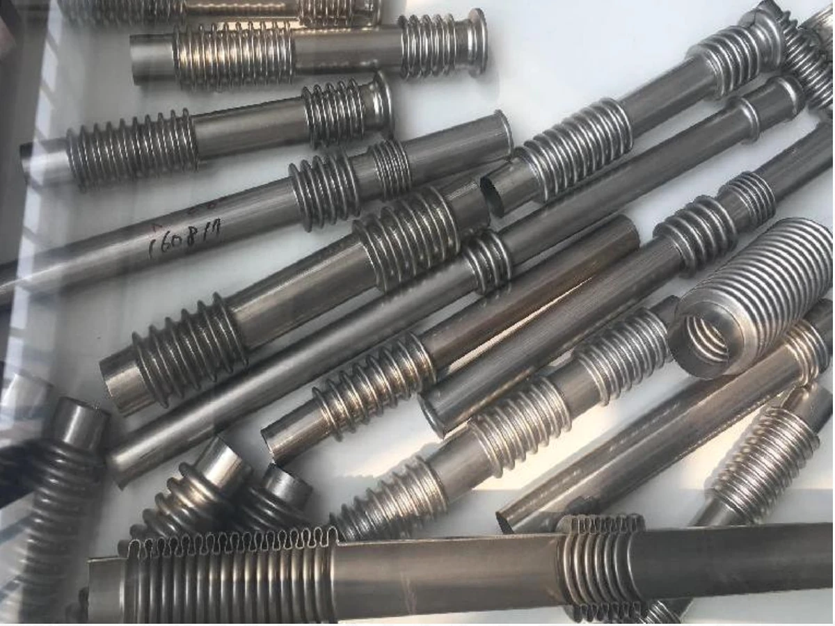 Formed stainless steel automotive bellows tubes from the JAYU product catalog