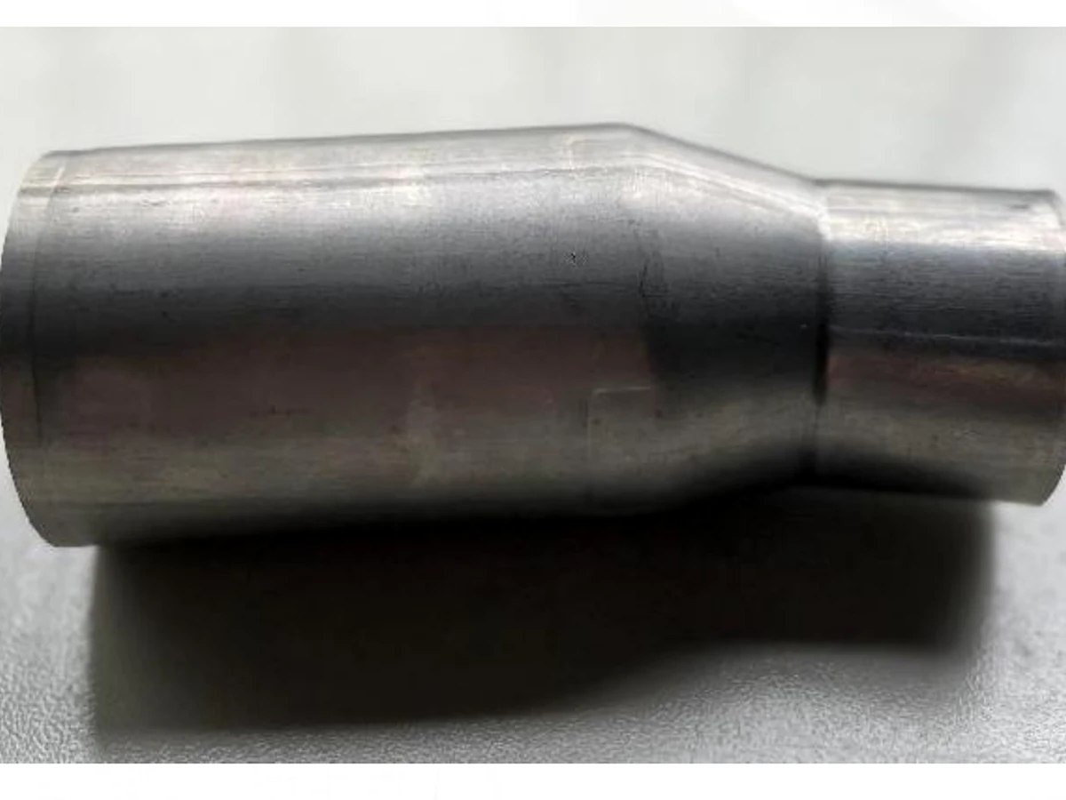 Stainless steel expanded exhaust shell from the JAYU hydroforming catalog