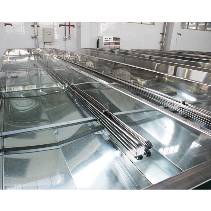 Electrolytic polishing and surface treatment line for stainless steel tubes